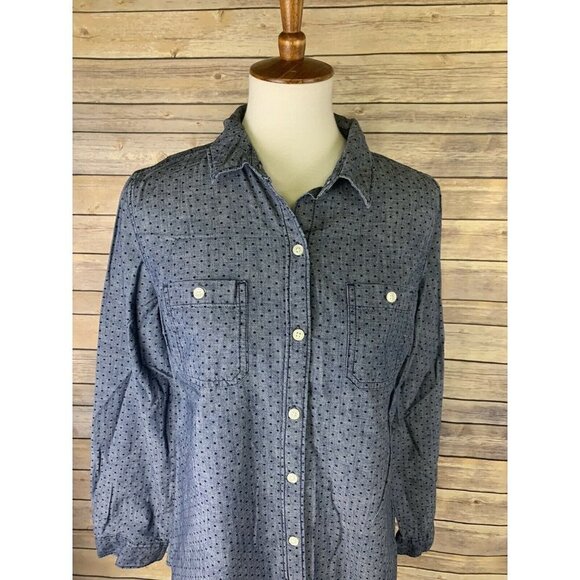 Old Navy Womens M Chambray Shirt Button Down - Picture 2 of 10